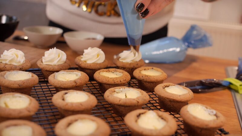 Gingerbread Cookie Cups with Tapioca Pudding